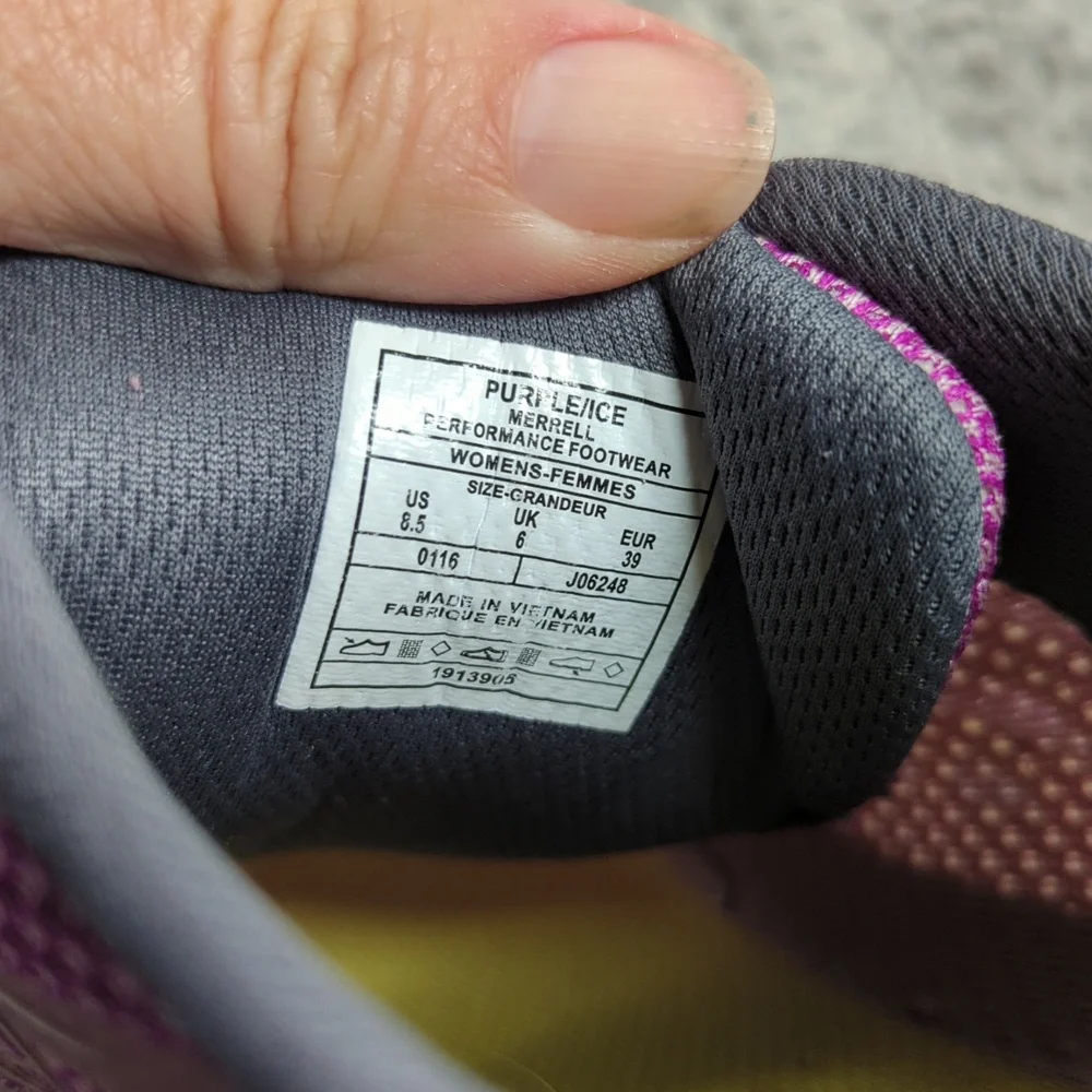 Merrell shoes - Picture 4 of 4